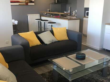 Charmant Duplex face au port
