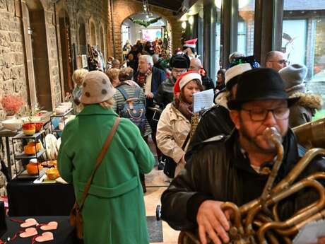 Vos cadeaux culturels avec Arty Christmas - Bibliothèque les Annonciades