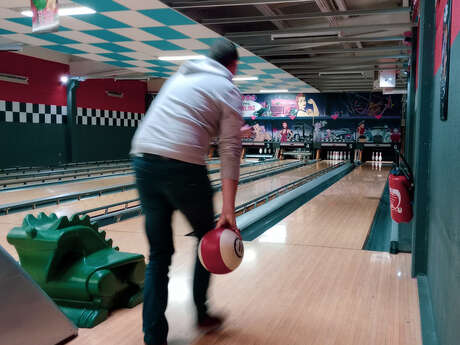 Opale Bowling