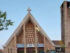Conférence sur le 70ème Anniversaire de la reconstruction de l'Eglise