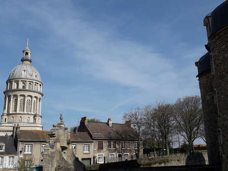 Visite Guidée : Balade littéraire en haute ville