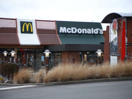 MC DONALD'S