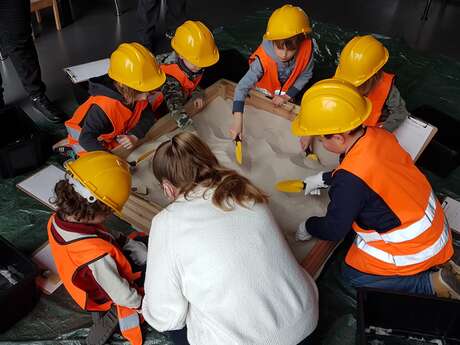 Atelier enfant - fouilles archéologiques - Journées Européennes de l'Archéologie