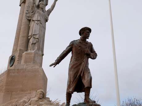 Monument à la gloire de la division Barbot