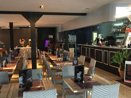 Restaurant Dance Club La cocoteraie Restaurant Dance Club La cocoteraie