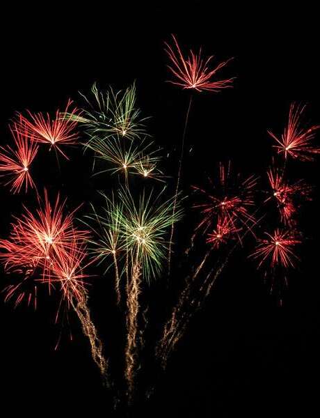 Feu d'artifice de Douelle Feu d'artifice de Douelle