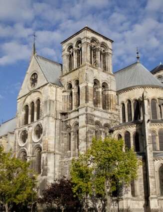 Les Z'estivales : Notre-Dame-en-Vaux et son carillon