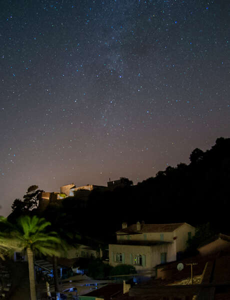 Point rencontre : observation des étoiles avec les bénévoles de l'Observatoire du Pic des Fées à Port-Cros