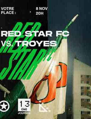 Football - Red Star / Pau