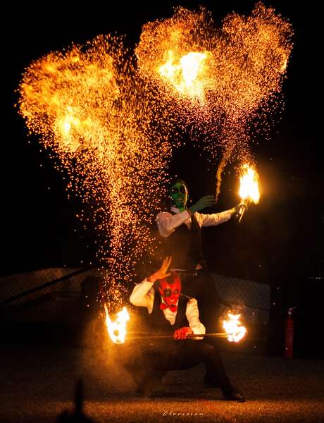 Spectacle de Feu "la dinde braisée"