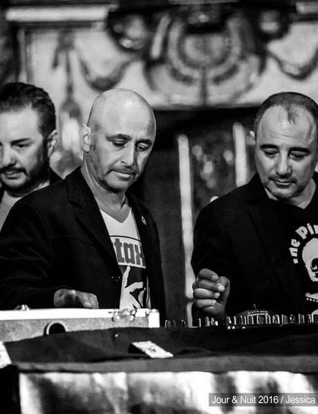 DJ Up Tight - Uriage en Voix