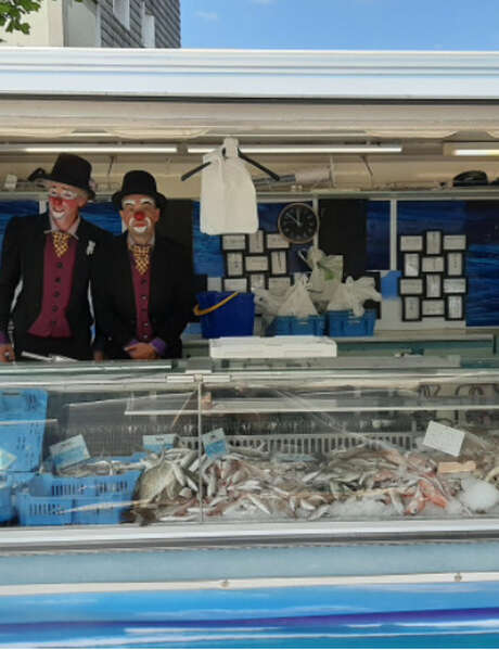 La Grande Parade des Folles Journées du Clown : déambulation de clowns