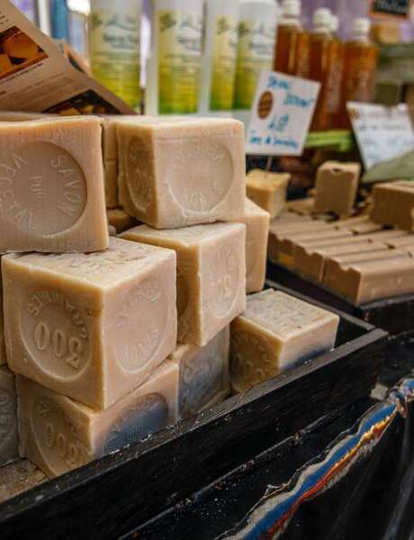 Marché "Artisanat et Saveurs des Alpes du Sud"