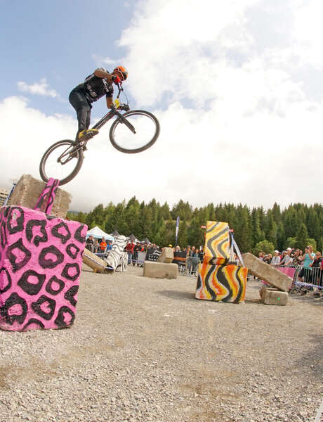 Show VTT trial