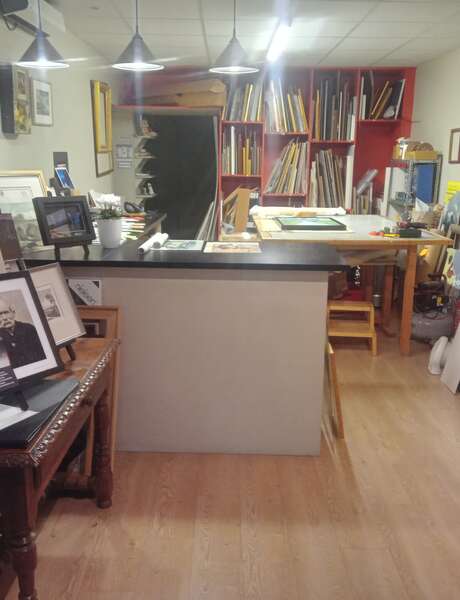Behind the scenes of art framing