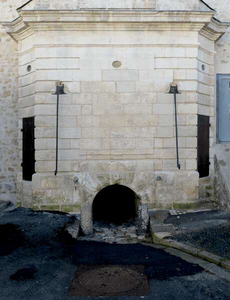 Der Architekturfrühling: Die Wiedergeburt des Saint-Charles-Brunnens