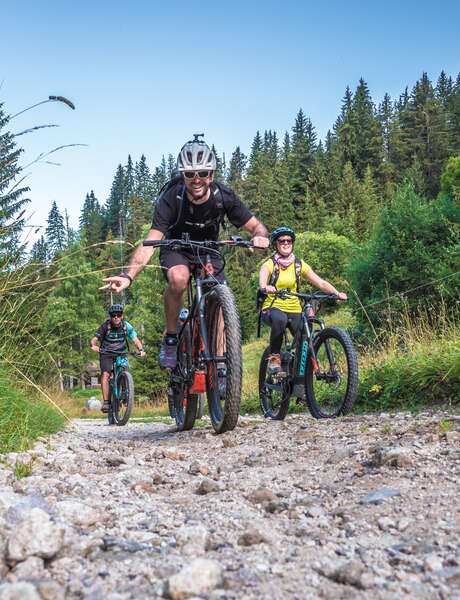 E-Bike-Tour – Entdeckungswanderung mit dem E-MTB mit Goûter Gourmand