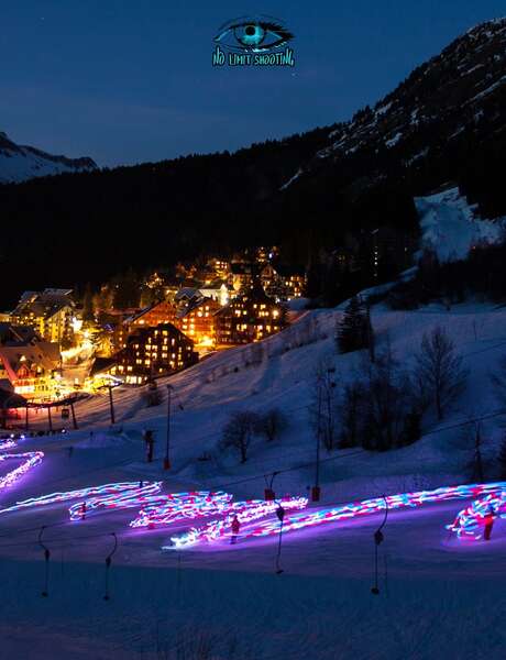 Descente aux flambeaux des enfants