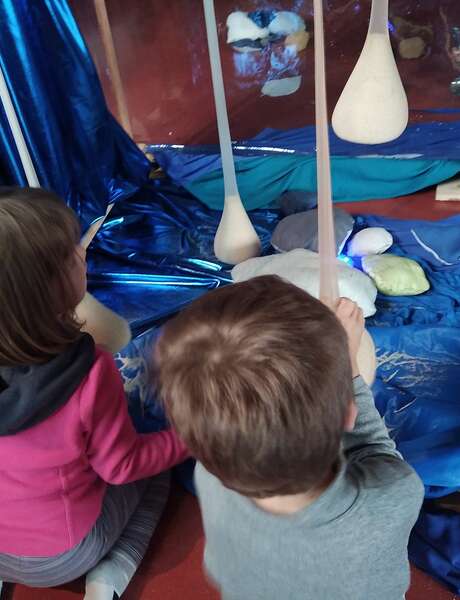 Atelier pour les tout-petits : l'eau, un univers tout en féérie