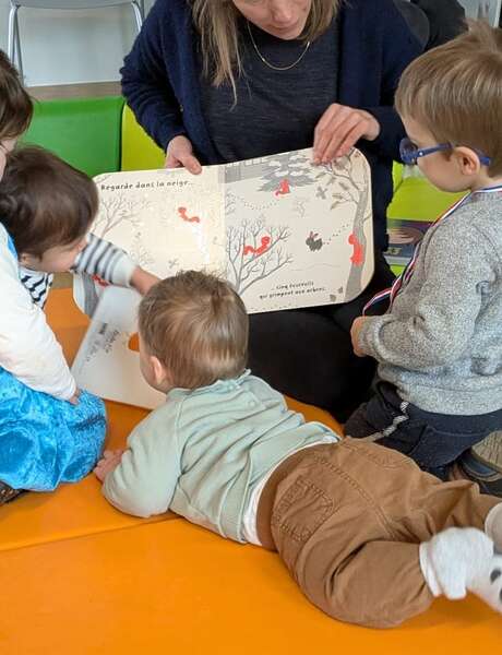 Lire avec son bébé Lire avec son bébé