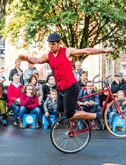 Spectacle Sobre Rodes