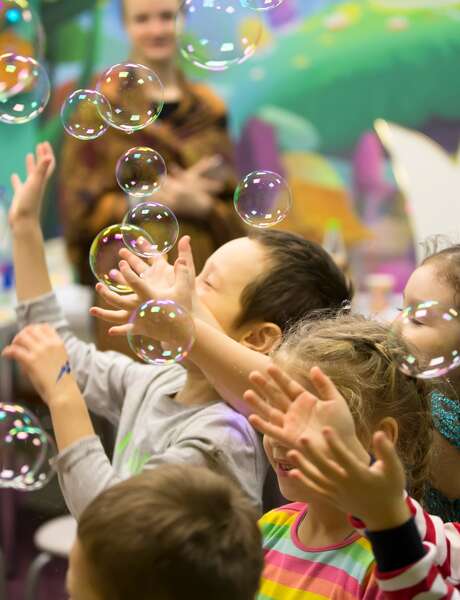 Spectacle court pour enfants - Festival Charivarue