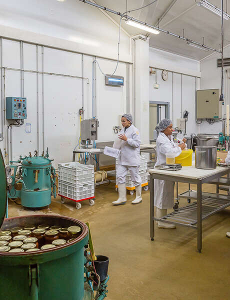 Dans les coulisses de Sardélices... Voyage en savoir-faire gourmand