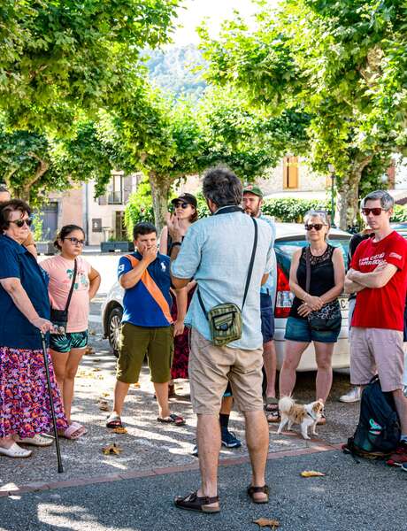 Visite guidée du Mas d'Azil Visite guidée du Mas d'Azil