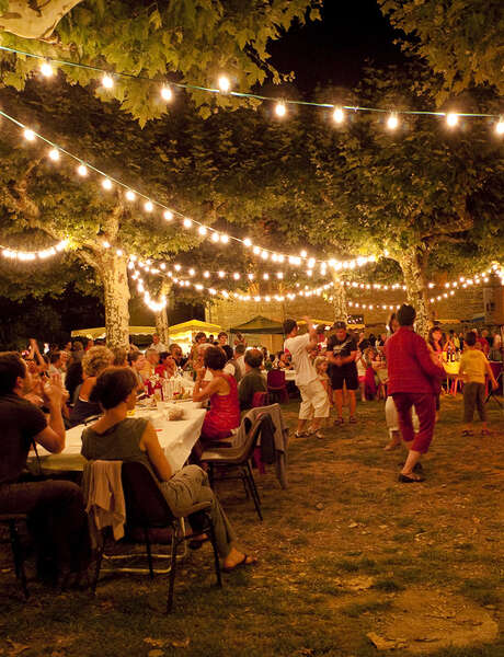 Fête du village à Monclar