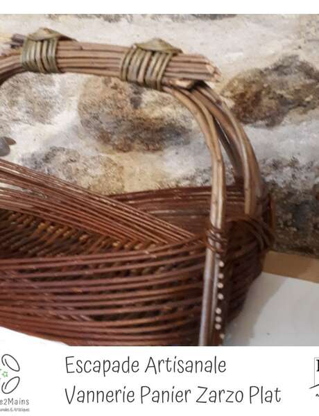 Atelier Vannerie d’osier Zarzo : Grand Panier sur Fond Plat avec Alexandra, proposé par APortée2Mains