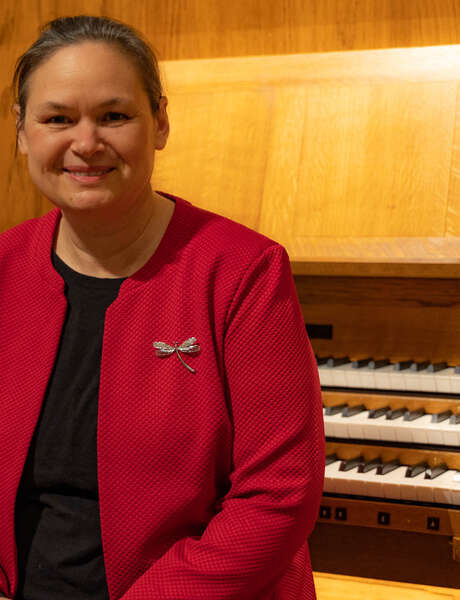 Between tradition and modernity, Marie-Ange Leurent, Organ