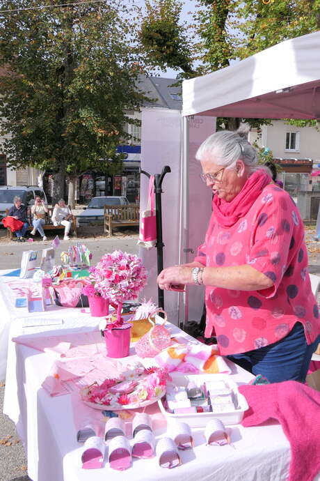 OCTOBRE ROSE : MARCHE D'ANTAN