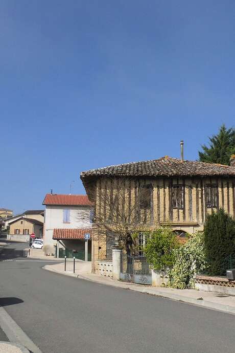 PETIT MARCHÉ