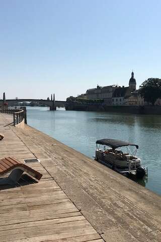Laissez-vous conter Chalon depuis la Saône Laissez-vous conter Chalon depuis la Saône