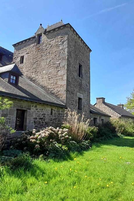 Les Patrimoines de l'été : l'église Saint-Malo et le manoir de Toulbodou