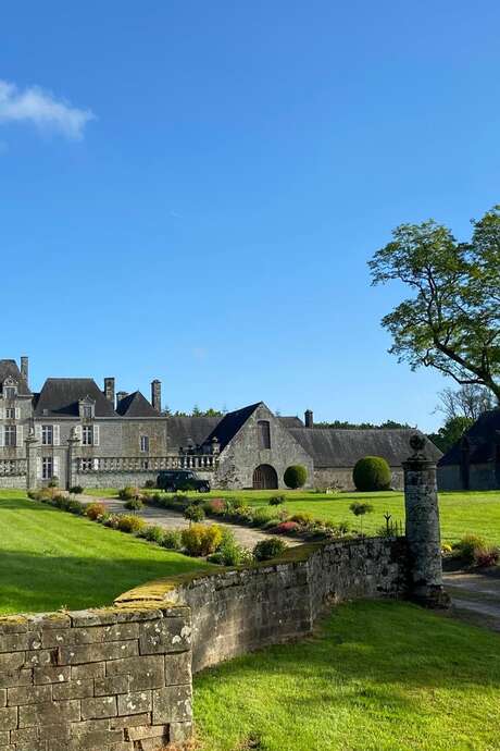 Les Patrimoines de l'été : le château de Ménoray