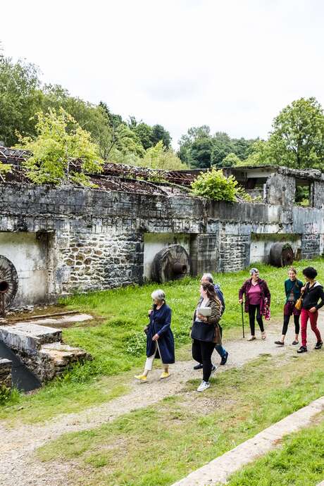 Visite guidée : Lady Mond et la papeterie Vallée, Belle-Isle-en-Terre à la Belle Époque