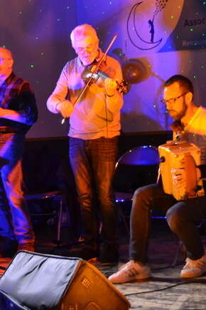 Bar du camping : Concert "LES V'LACORS" ( fest-noz ) dès 20h30