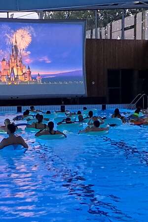 Ciné piscine Lilo & Stitch de Disney