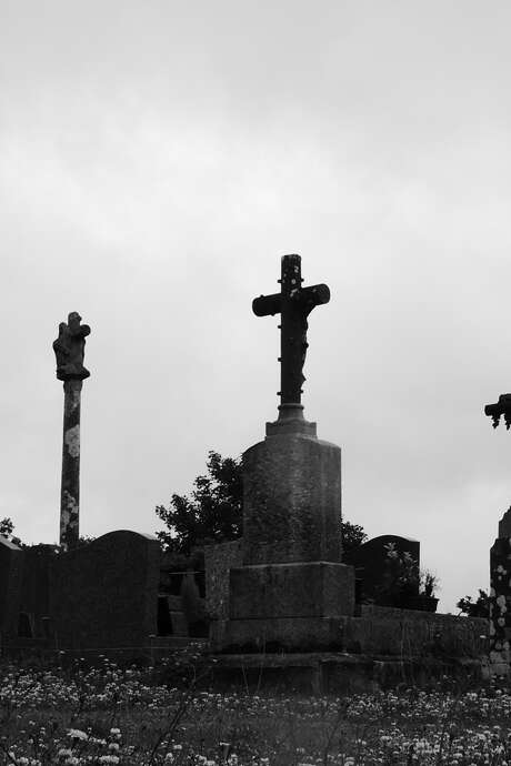Histoires Tombales : visite nocturne du cimetière et de la chapelle