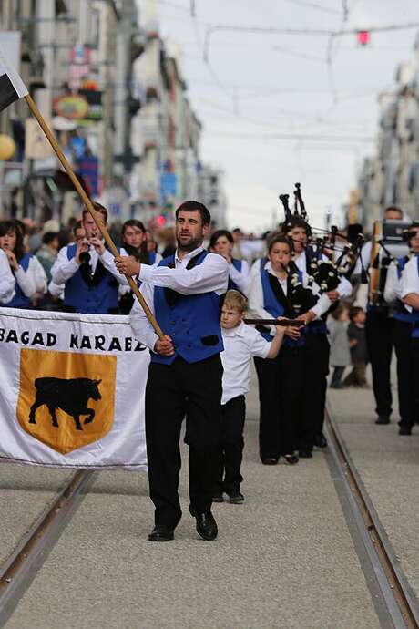 Gouel an Tren avec le Bagad de Carhaix