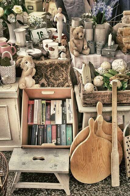 24ème Brocante et vide grenier de Saint Léon sur Vézère