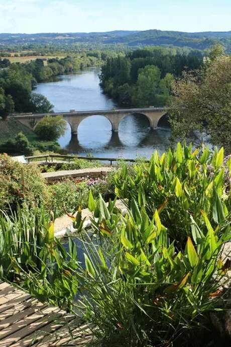 Balade littéraire dans les Jardins Panoramiques de Limeuil