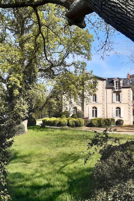 Rendez-vous aux Jardins - Visite guidée du domaine des Roches Blanches