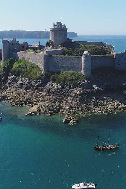 Château de La Roche Goyon ou Fort La Latte