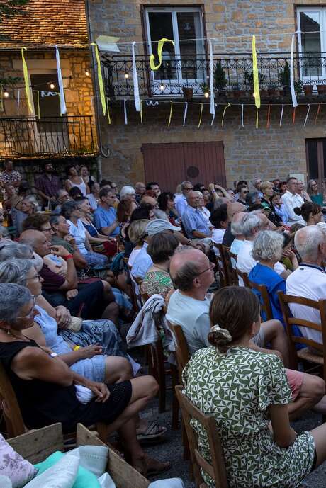 Rencontres sous le Tilleul