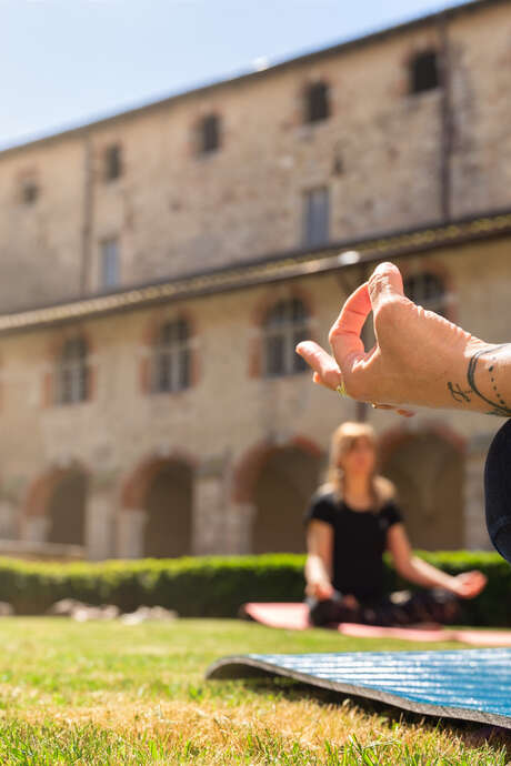 Yoga au coeur du Patrimoine Yoga au coeur du Patrimoine