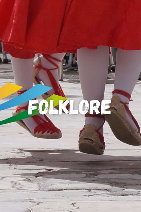 FOLKLORE PAR LA COMPAGNIE MARIBEL