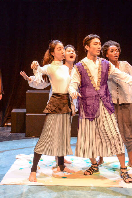 THEATRE : LE SAC DE LITHA THEATRE : LE SAC DE LITHA