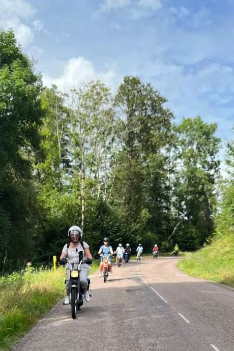 Randonnée accompagnée en mobylette